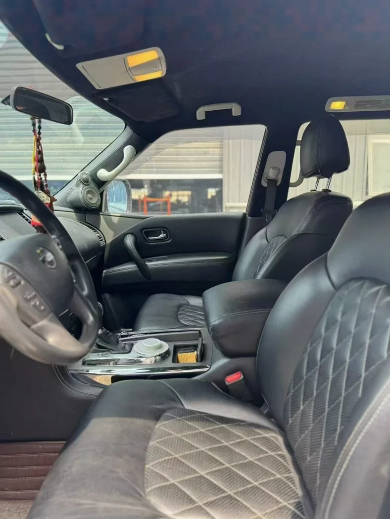 日产途乐 后面外观三