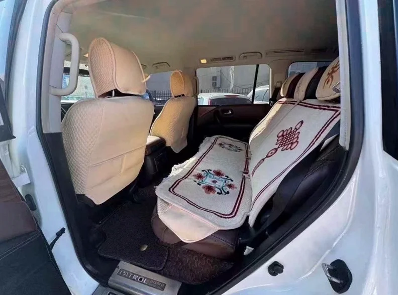 日产途乐 后面外观二