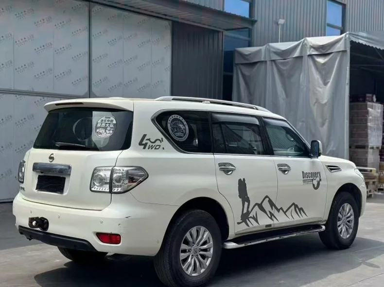 日产途乐 内饰后排