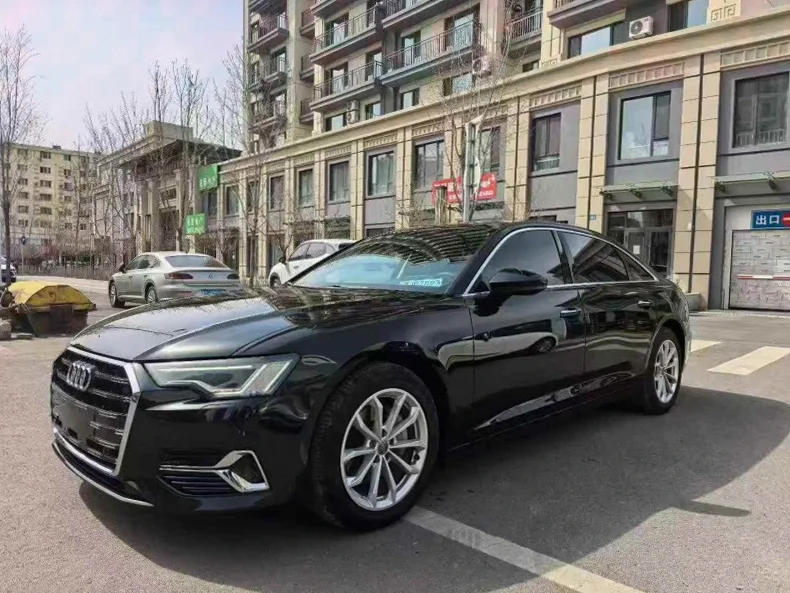 奥迪A6L 正面外观二