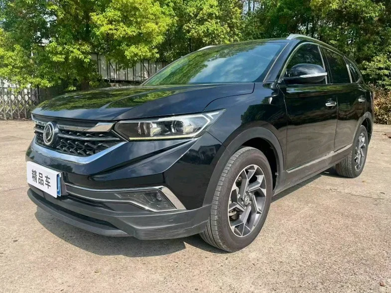 东风ax7 正面外观二