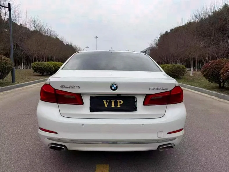 宝马5系 内饰前排