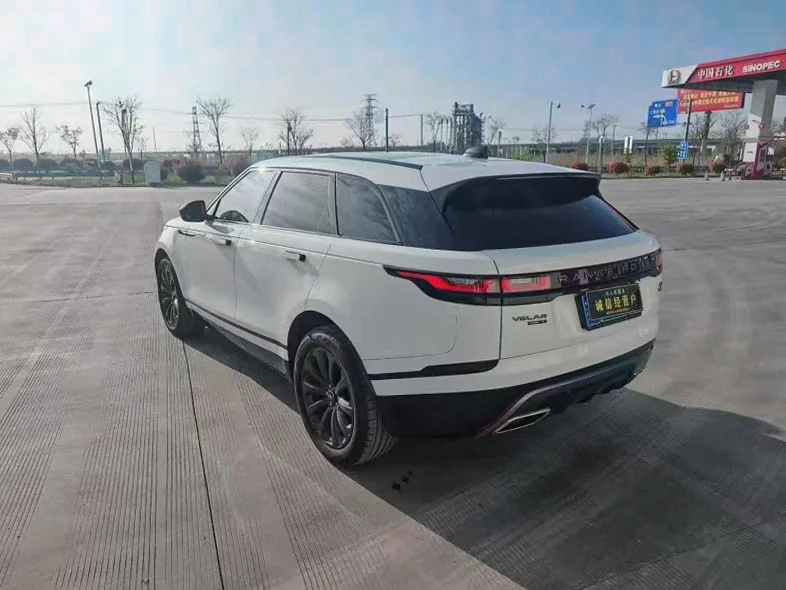 路虎揽胜星脉 内饰前排