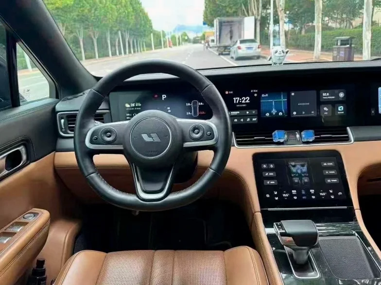 理想ONE 后面外观二