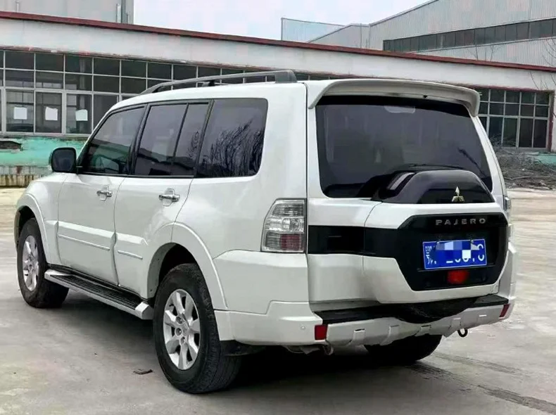 三菱帕杰罗 内饰前排