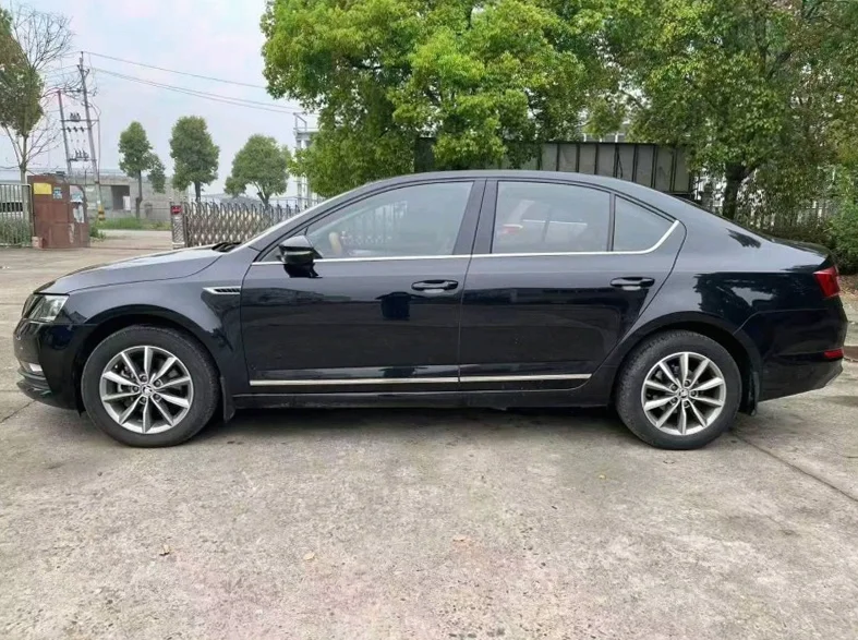 斯柯达明锐 后面外观三