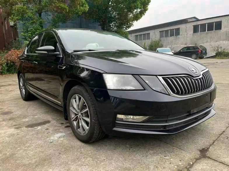 斯柯达明锐 正面外观三