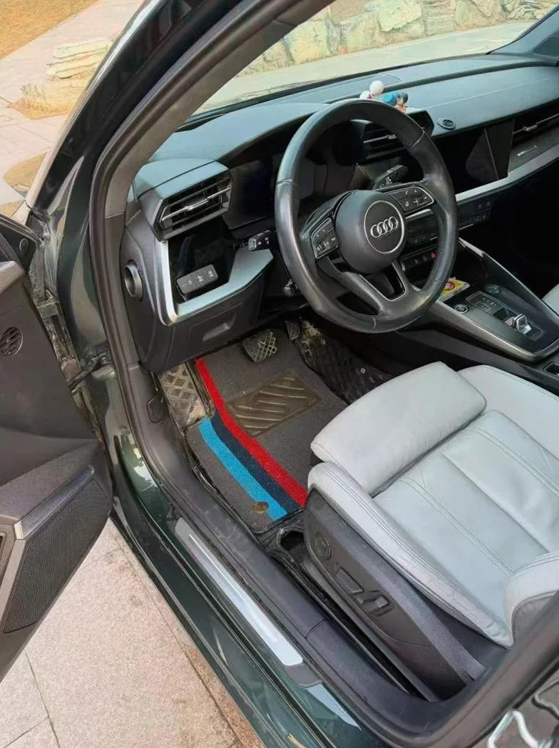 奥迪A3 后面外观二