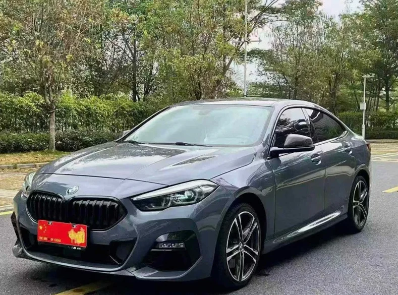 宝马2系 正面外观三