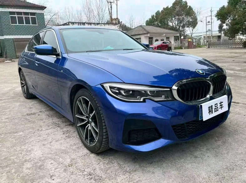 宝马3系 正面外观三