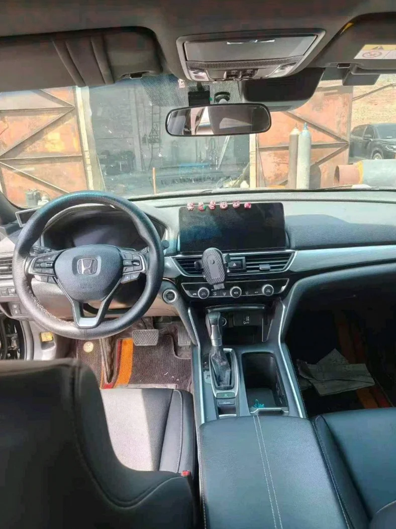 本田英诗派 后面外观二