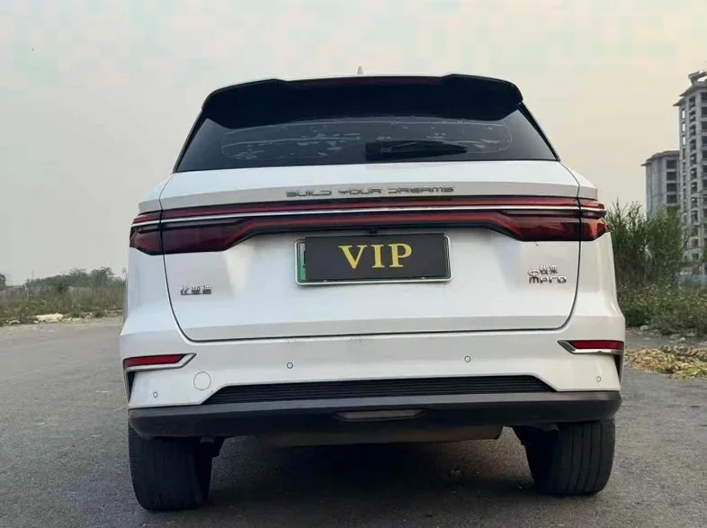 比亚迪宋 内饰前排