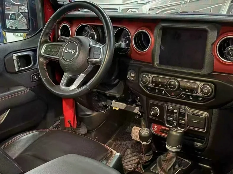 Jeep牧马人 后面外观二