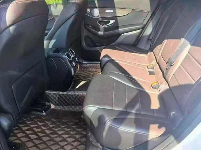 奔驰GLC 后面外观二