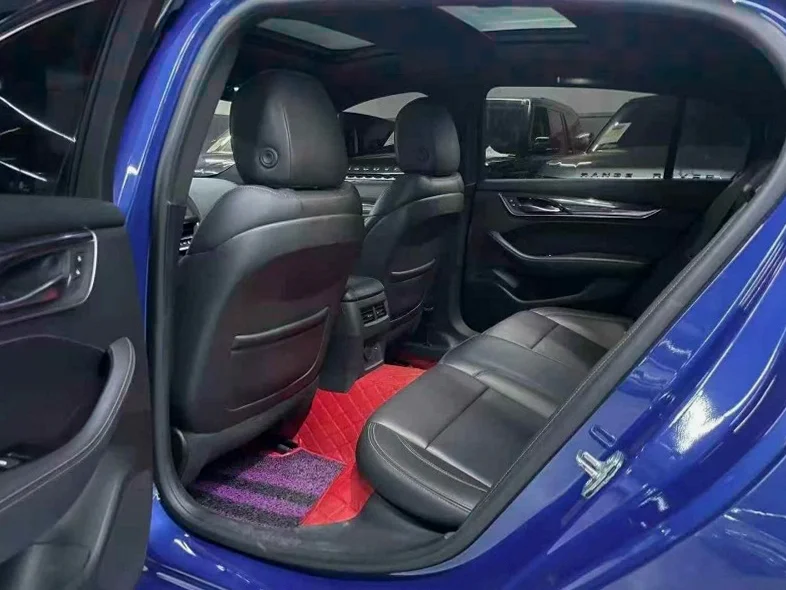 凯迪拉克CT5 后面外观二