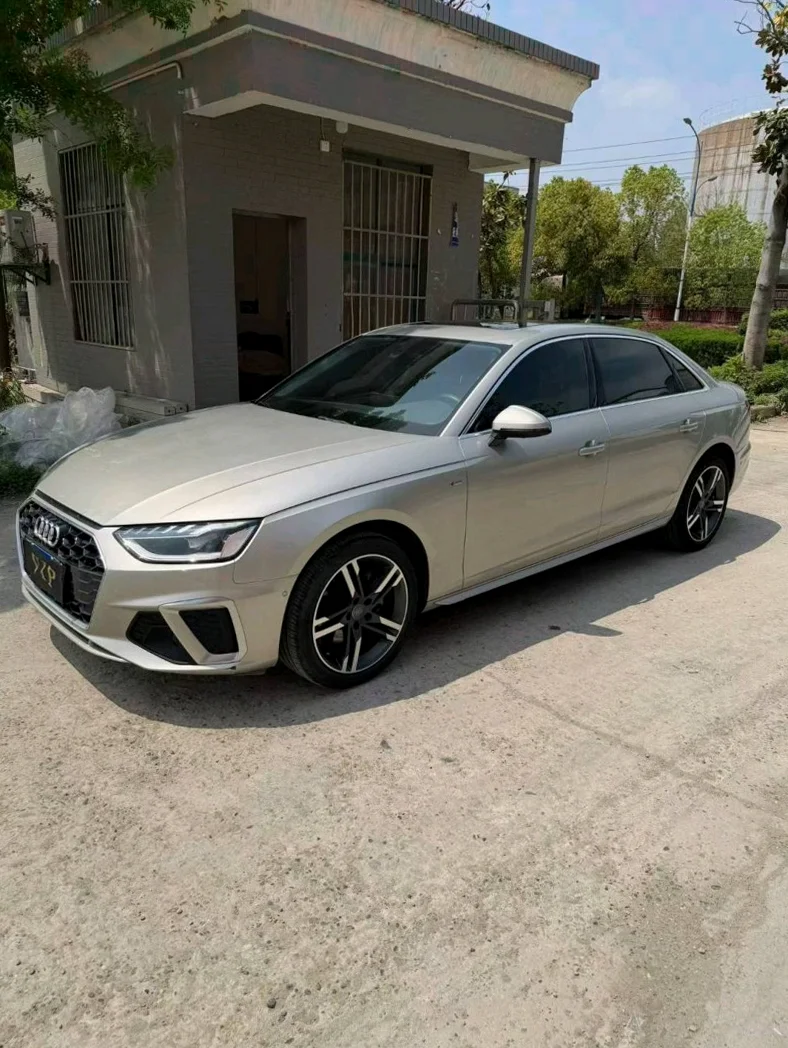 奥迪A4L 正面外观三