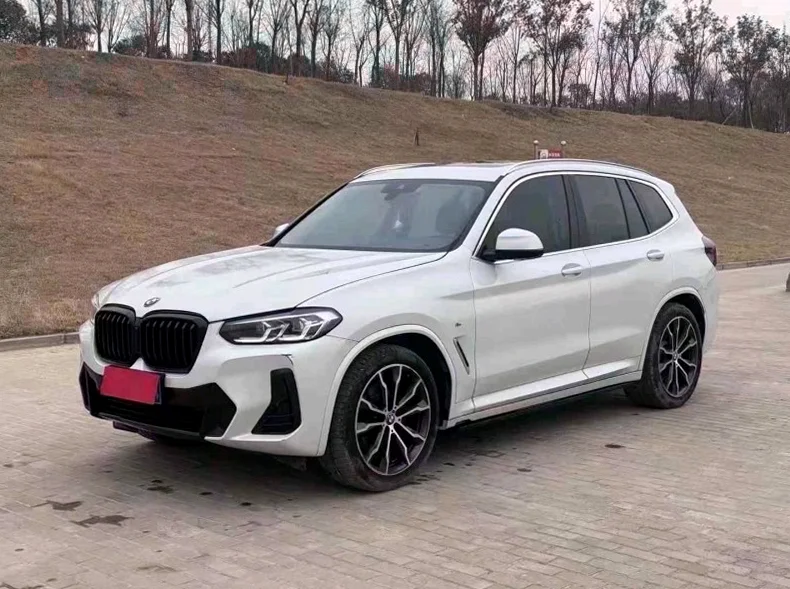 宝马X3 正面外观三