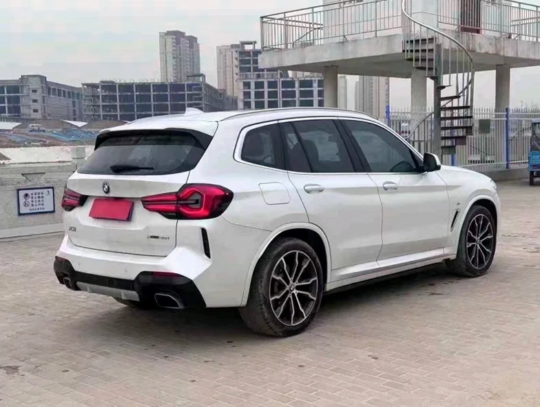 宝马X3 内饰前排