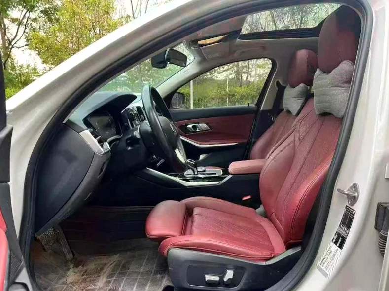 宝马3系 后面外观三