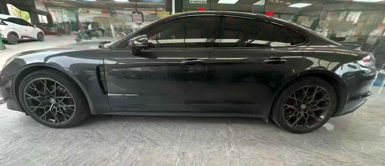 保时捷帕拉梅拉 内饰前排