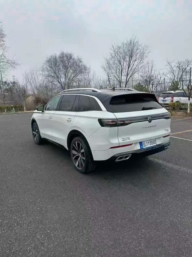 大众揽巡 内饰前排