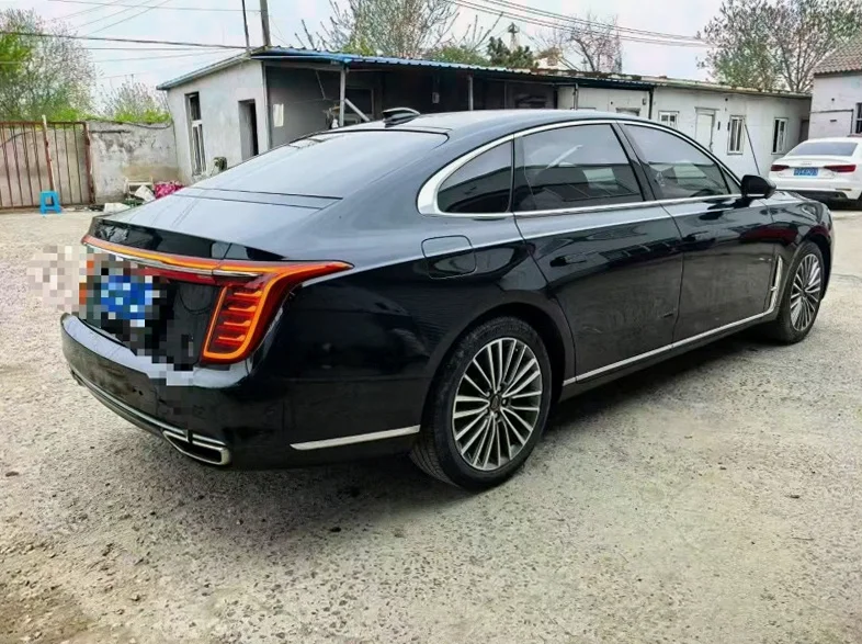 红旗H9 内饰后排