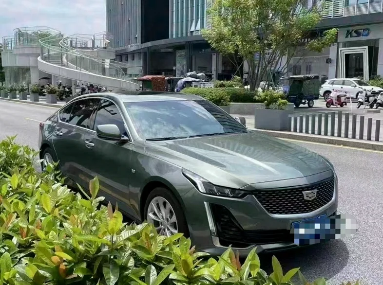 凯迪拉克CT5 正面外观二