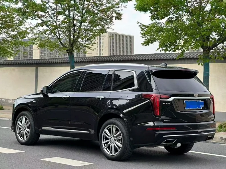 凯迪拉克XT6 内饰前排