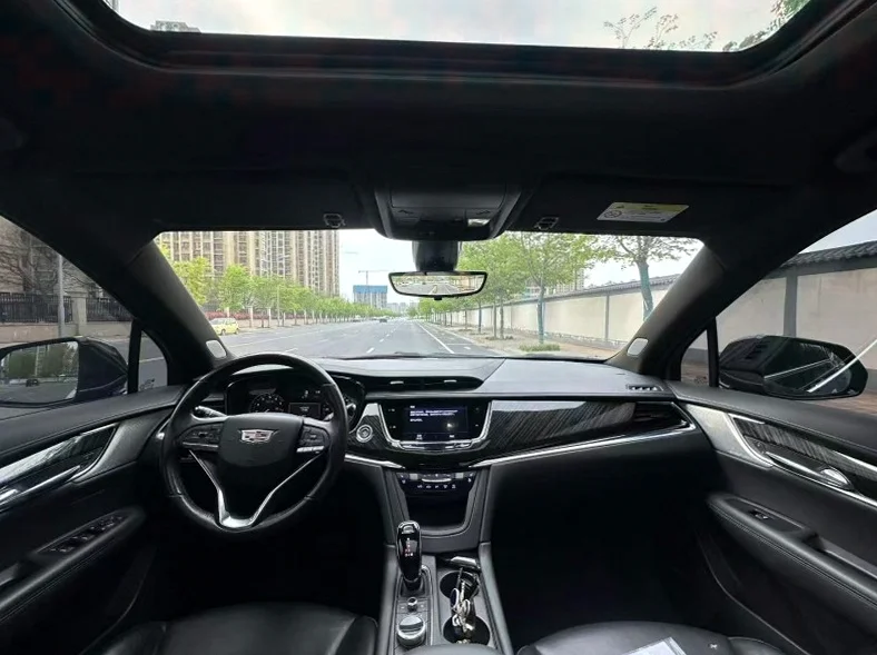 凯迪拉克XT6 后面外观二