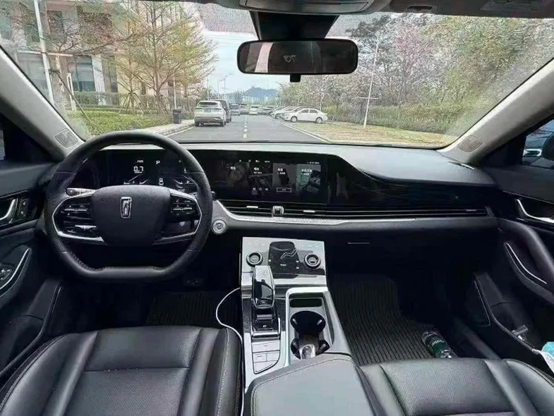 奔腾B70 后面外观二