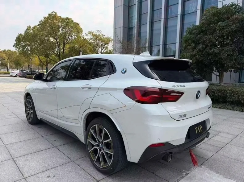 宝马X2 内饰后排