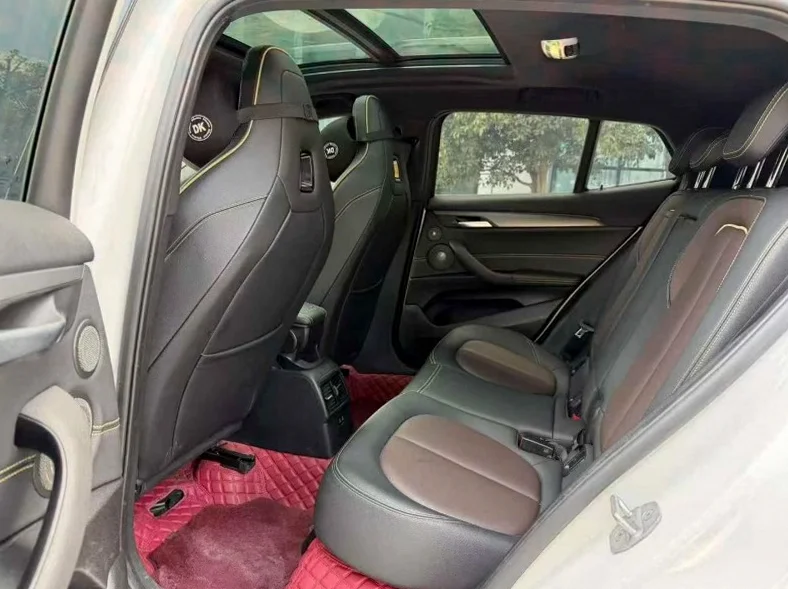 宝马X2 后面外观三