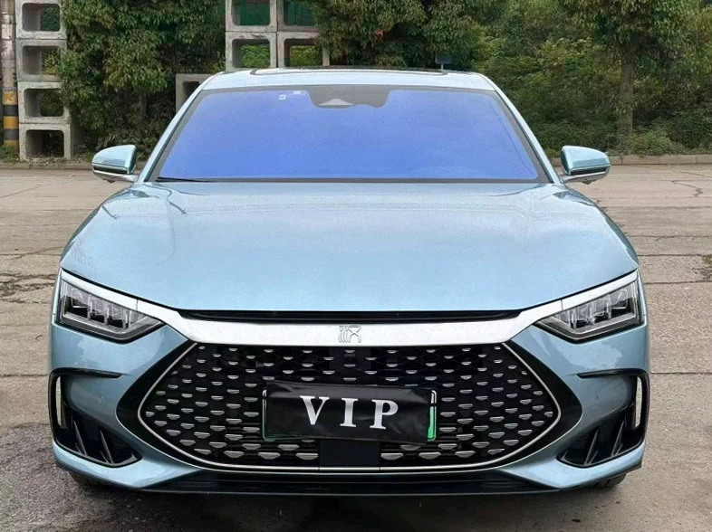 23年比亚迪汉DM-i 121KM尊享版