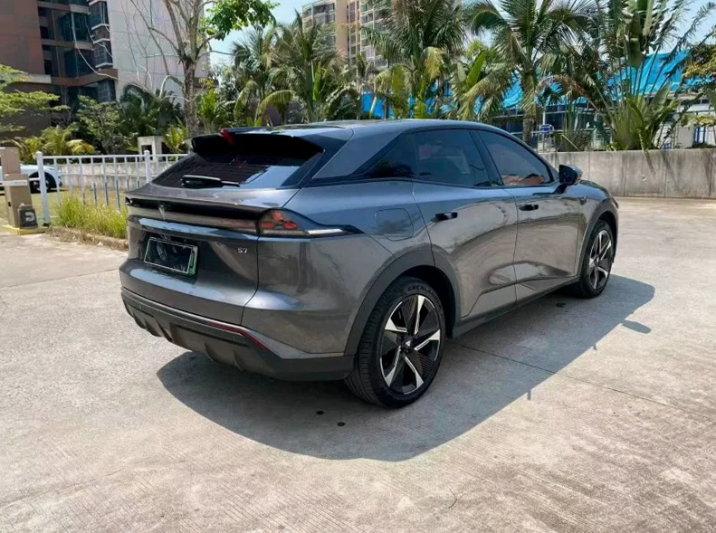 长安汽车深蓝 驾驶室