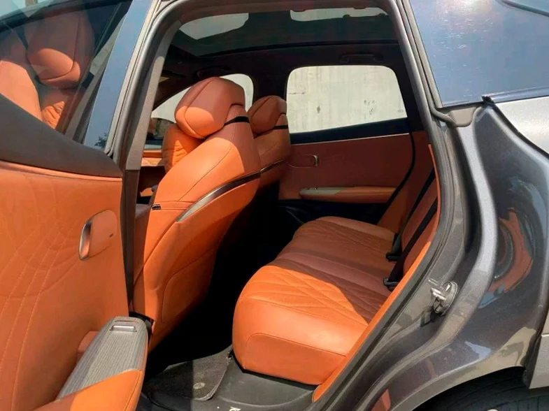 长安汽车深蓝 后面外观一