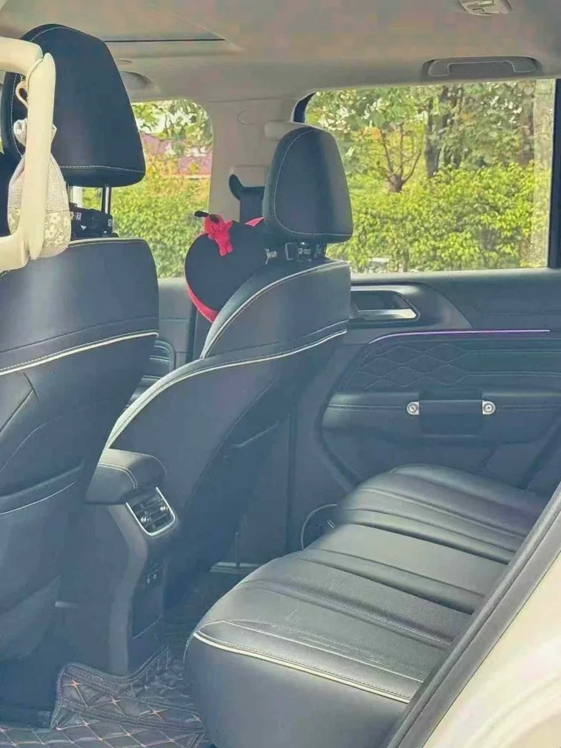 长城汽车坦克 后面外观三