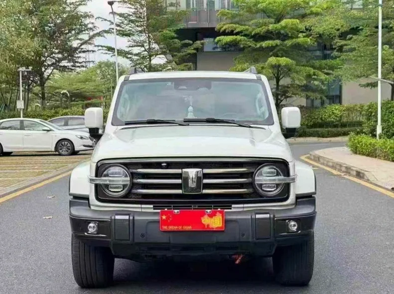 23年长城坦克300 2.0T四驱都市版