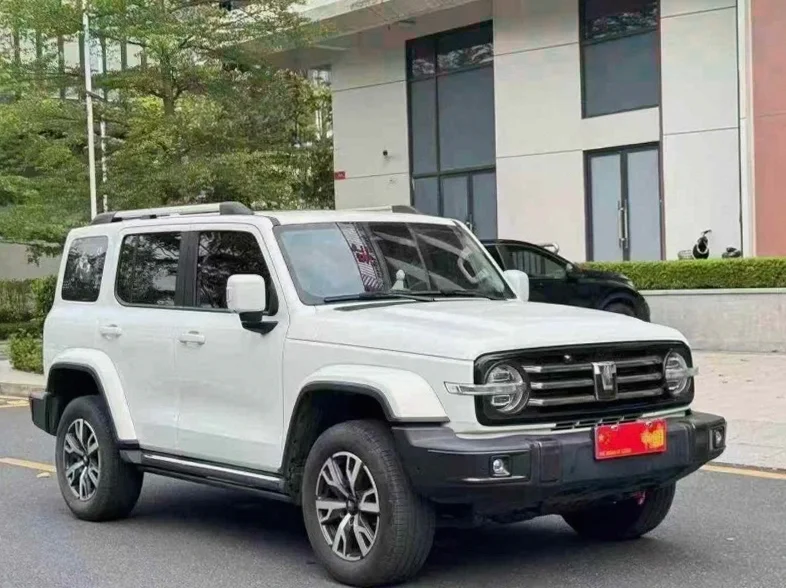 长城汽车坦克 驾驶室