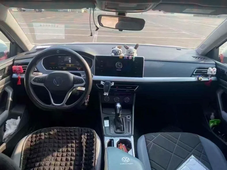 大众朗逸 后面外观三