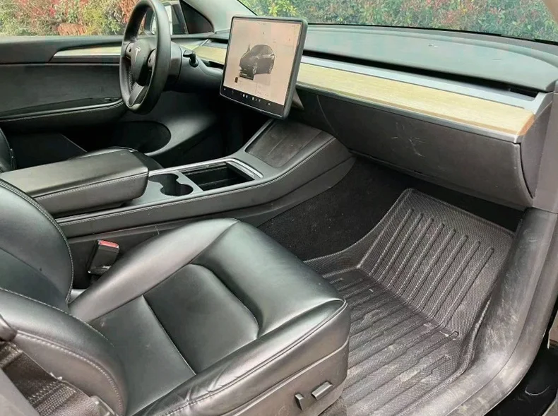 特斯拉MODEL 驾驶室