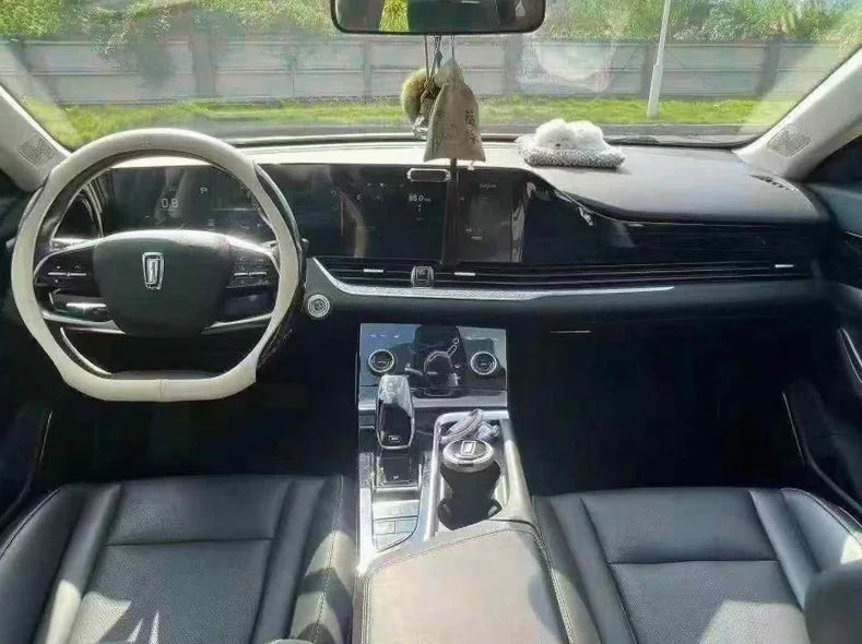 奔腾B70 后面外观三