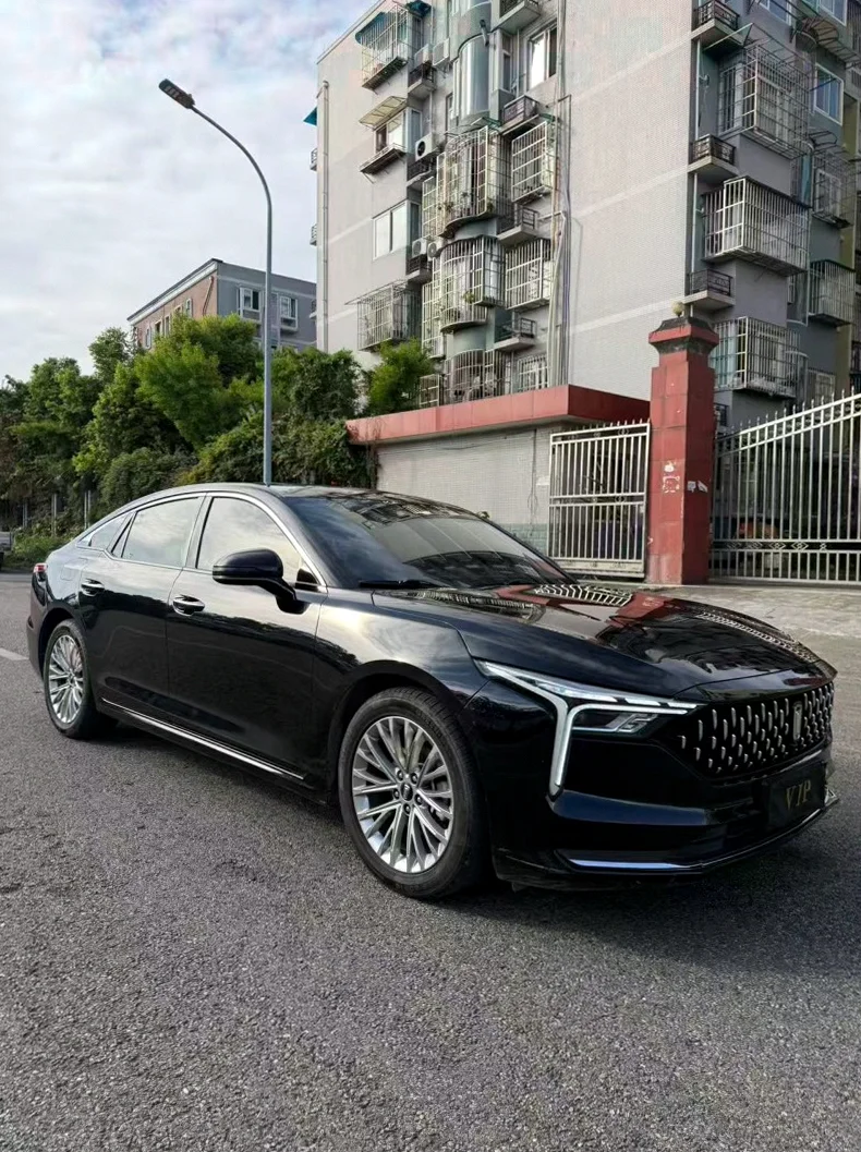 奔腾B70 正面外观二