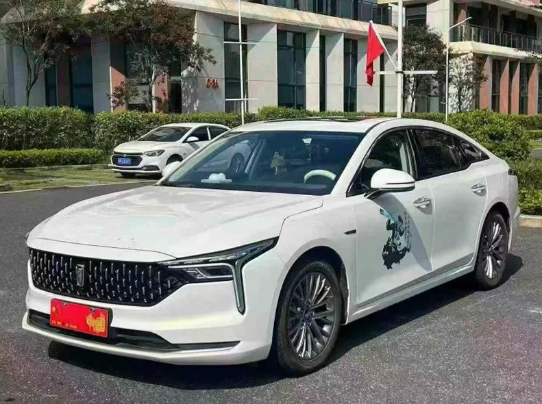 奔腾B70 正面外观二