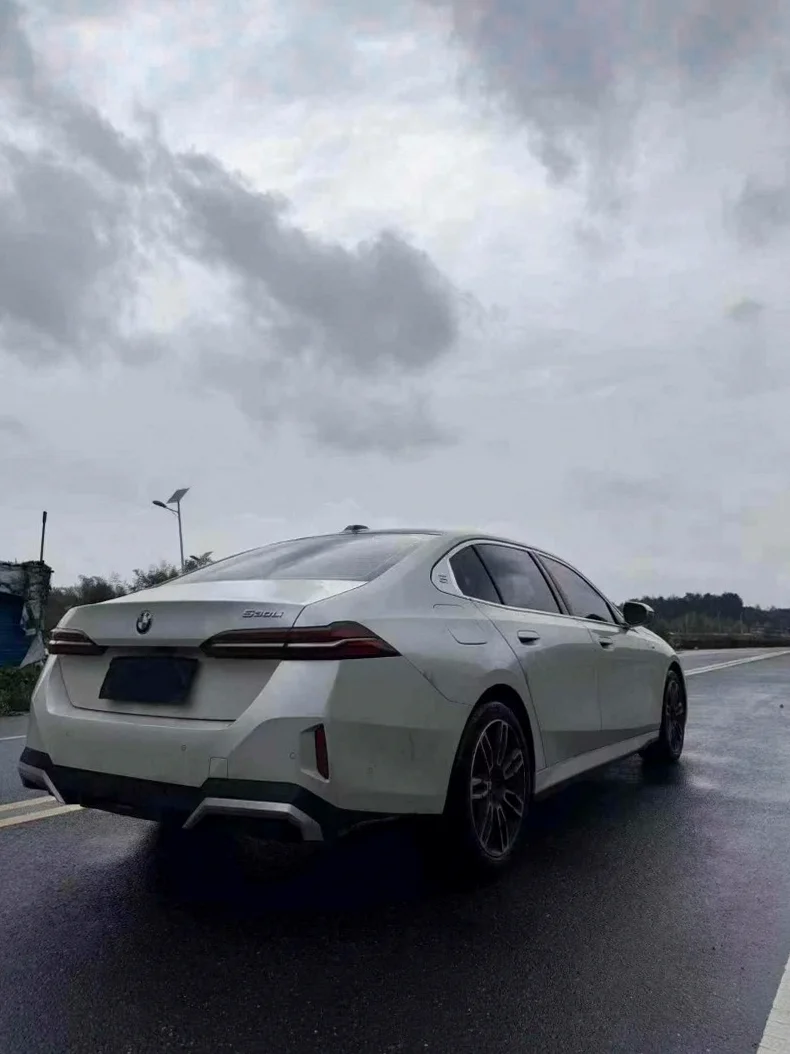 宝马5系 内饰前排