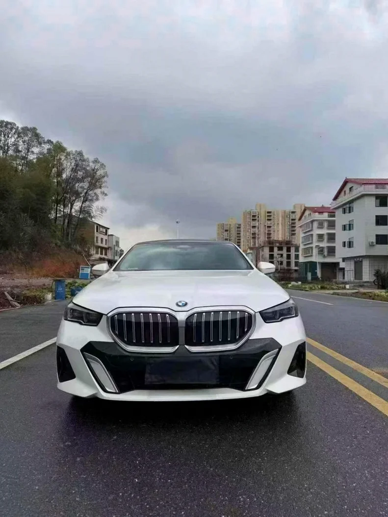 24年宝马530Li领先M运动套装