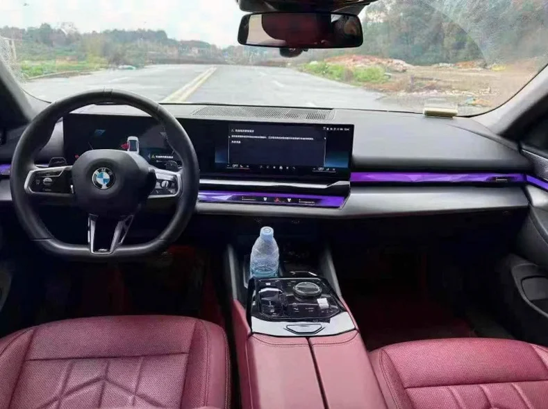 宝马5系 正面外观二