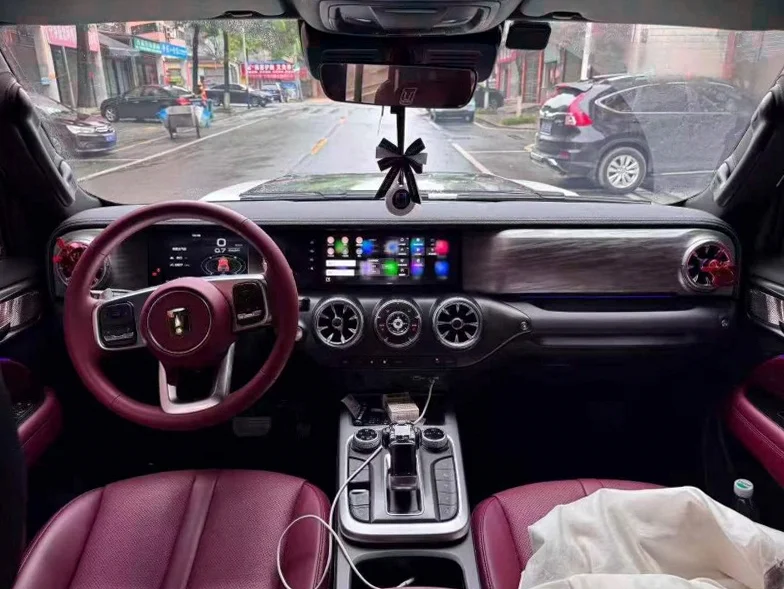 长城汽车坦克 后面外观一