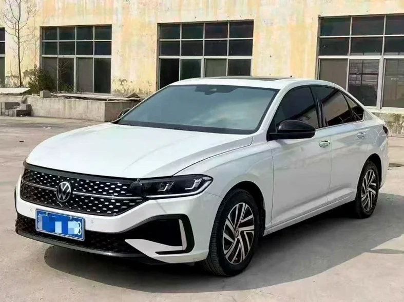 大众朗逸 正面外观二