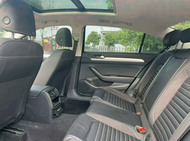 大众迈腾 驾驶室