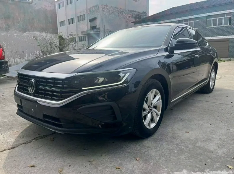 大众帕萨特 正面外观三